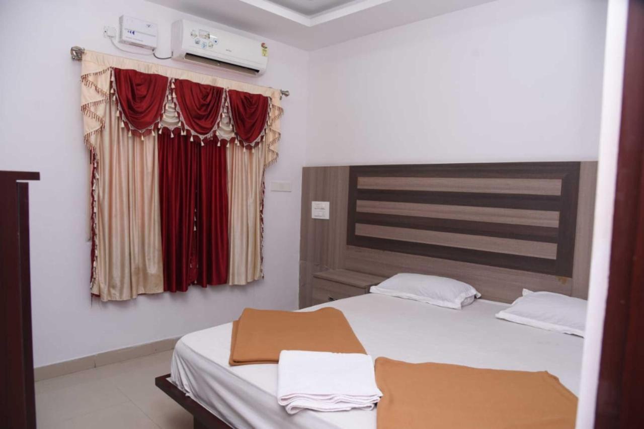 Star Bliss Plaza Otel Bangalore Dış mekan fotoğraf